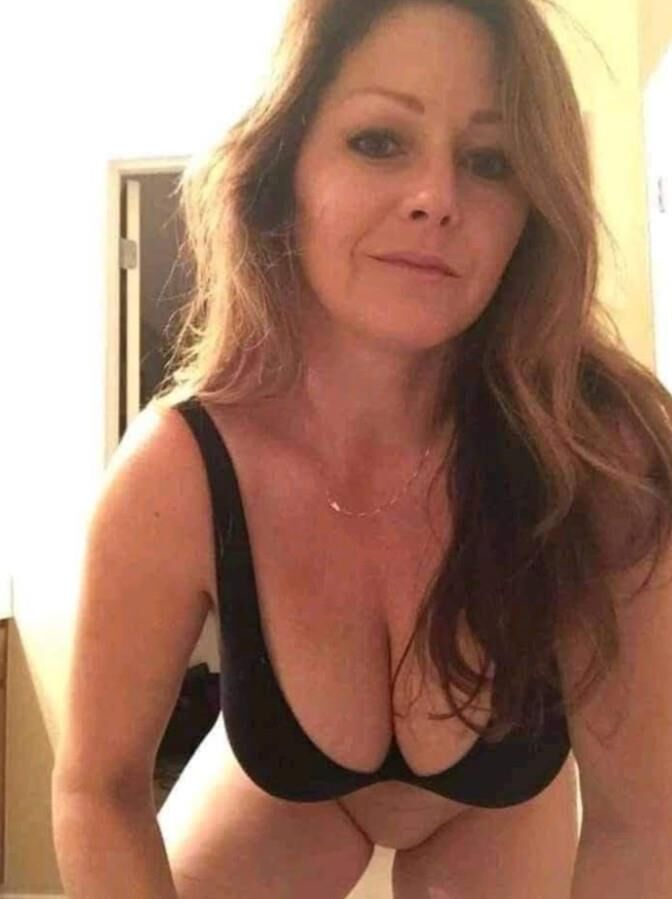 Milf ville
