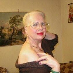 Svetlana elegante e quente de Moscou