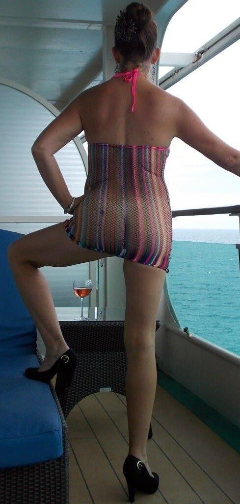 Hotwife Emery de FL