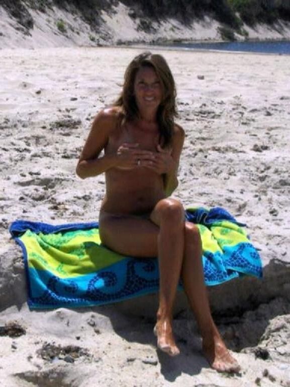 Amateur Hotwife Jen from VA