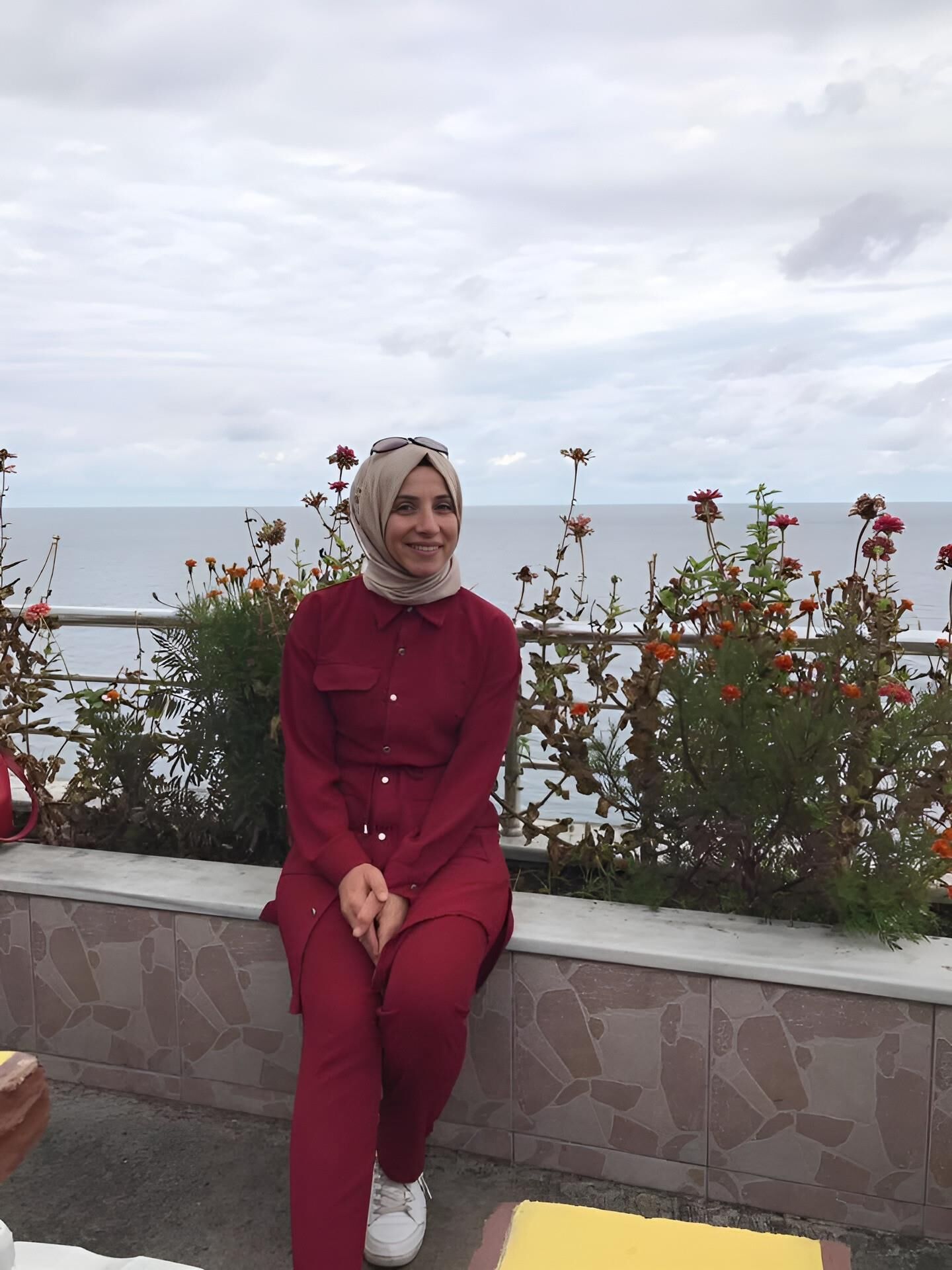 TURKISH SEXY HIJAB 