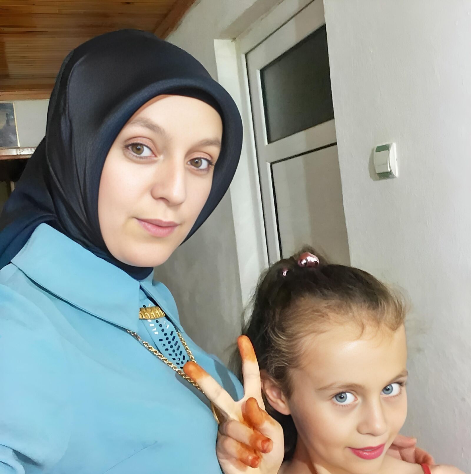 TURKISH SEXY HIJAB 