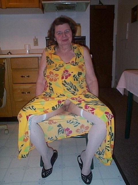 Random Matures, Grannies, Big Tits 
