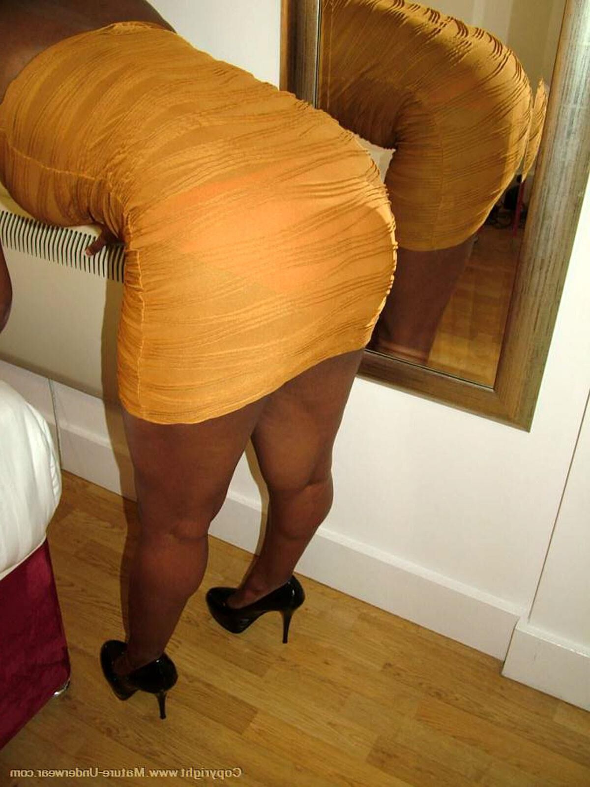 Bounty Mature Black British Beauty in a Yellow Dress