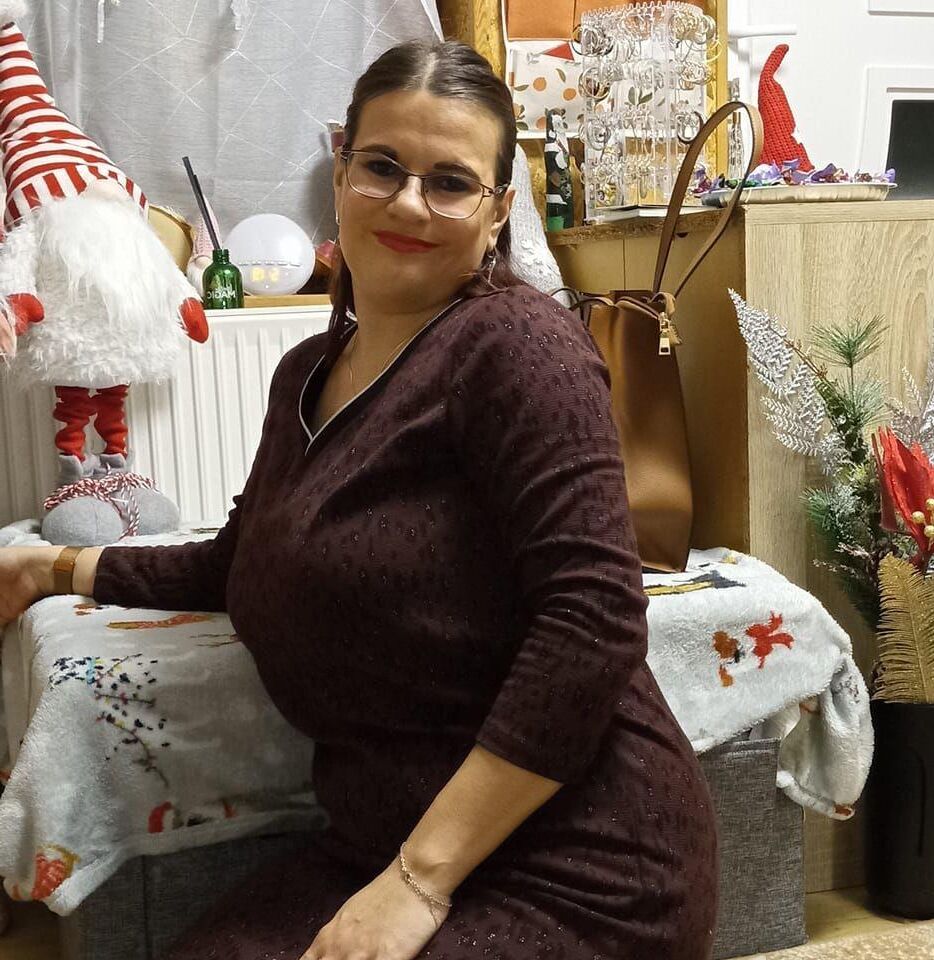 Грудастая зрелая шлюха