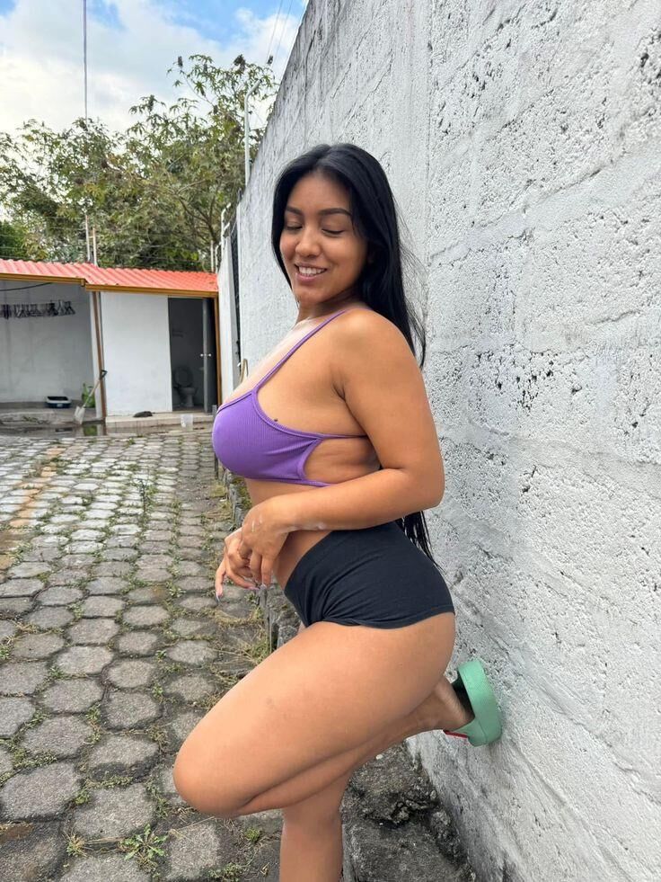 P interesse em foco na beleza no thicc