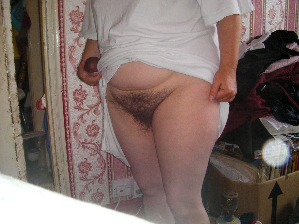 Boceta gorda peluda Elaine do Reino Unido sexy como foda!