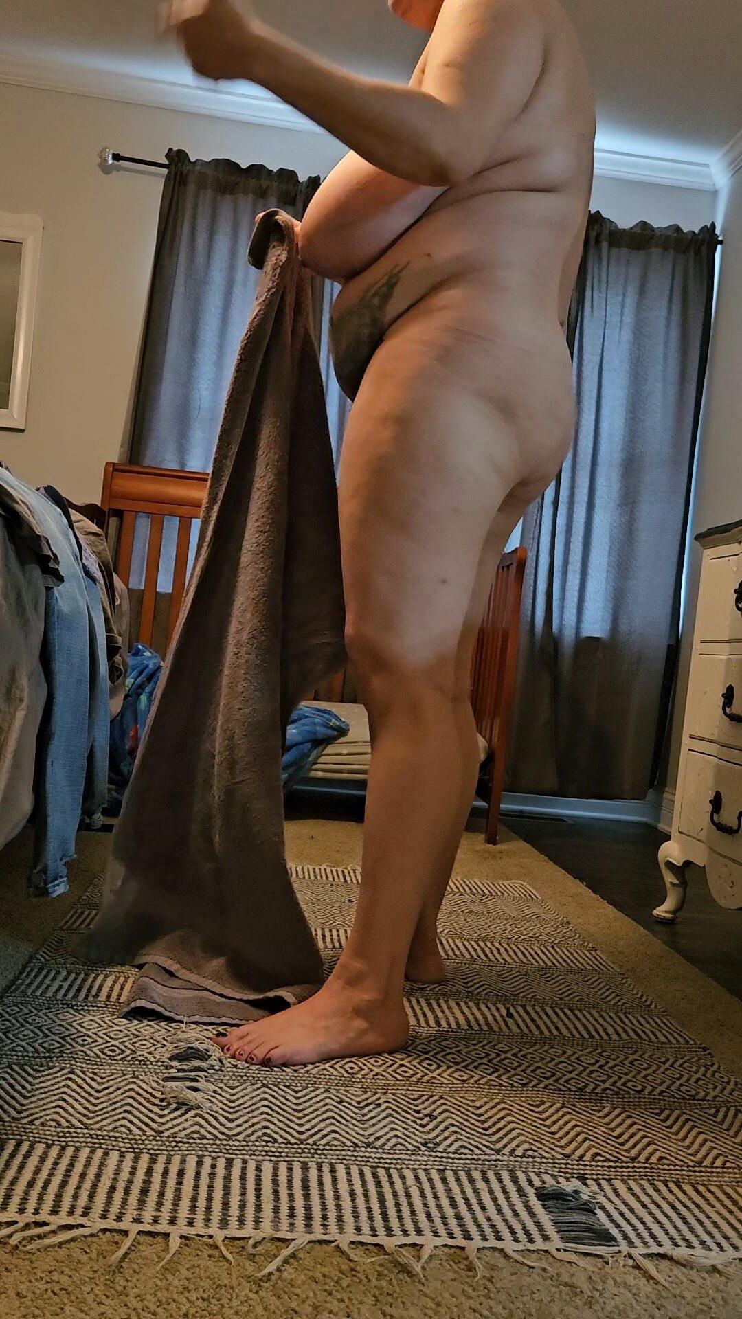 Esposa desconhecida peitos enormes e bunda sexy