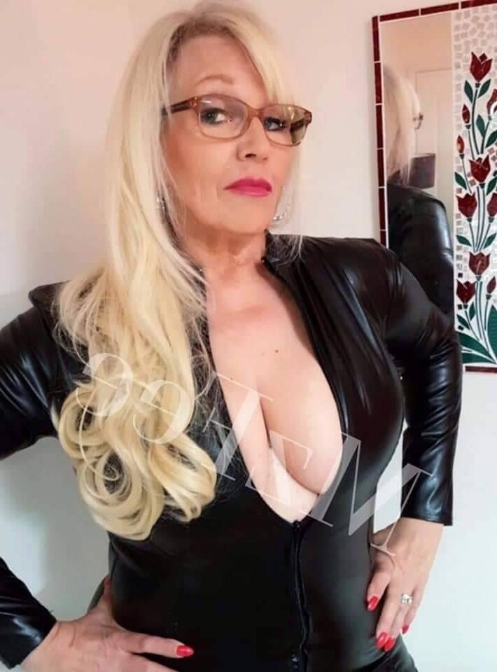 Female Authority 