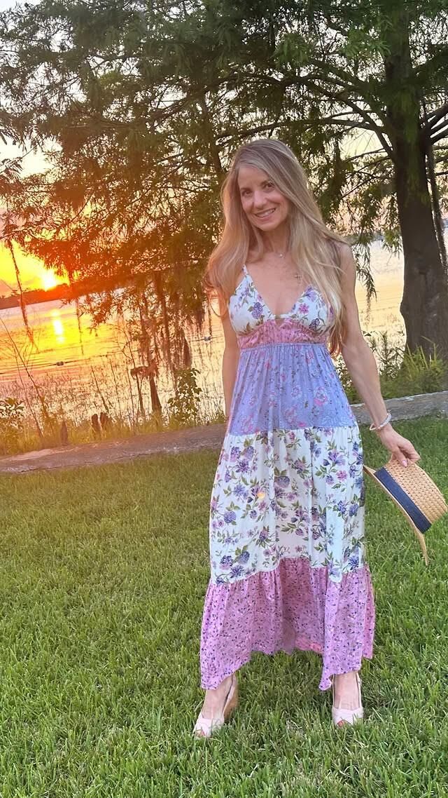 MILFs I wish lived next door 