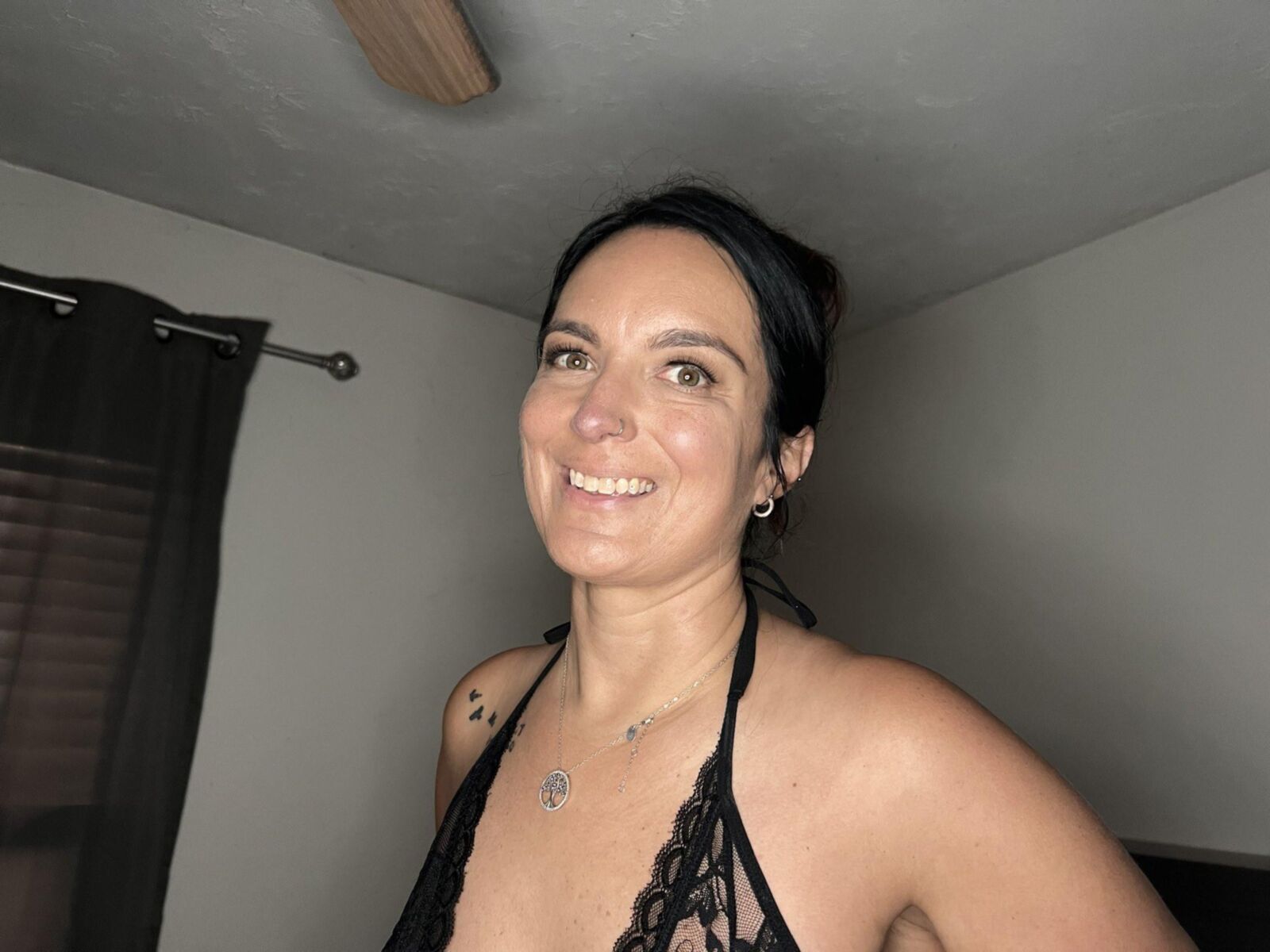 Samantha Extreme Slut brunette