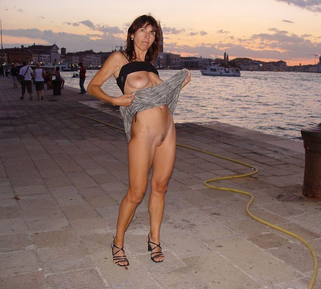 Upskirts