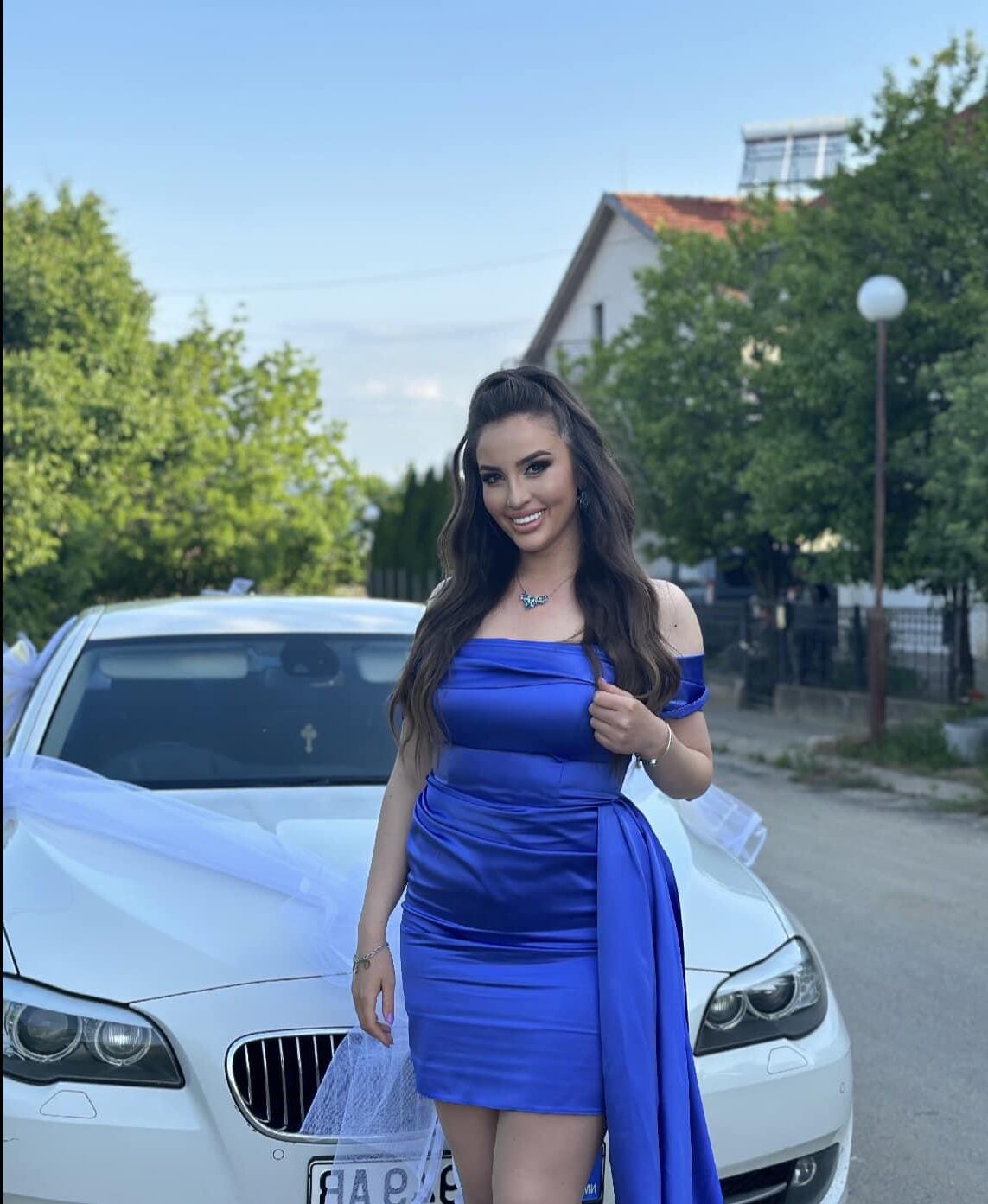 Mulheres gostosas vestindo vestidos (não nus)