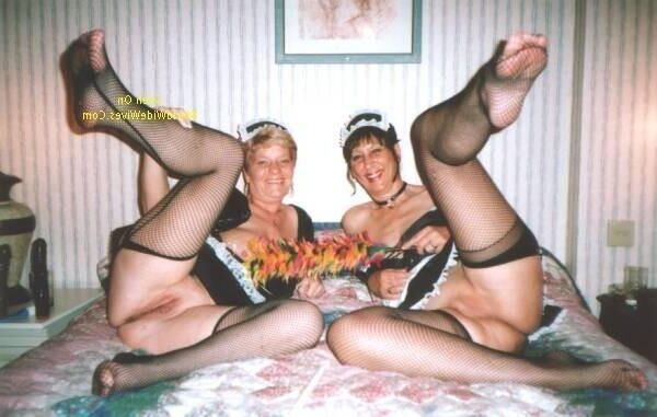 Amateur britannique Gilf Hotwife Janet