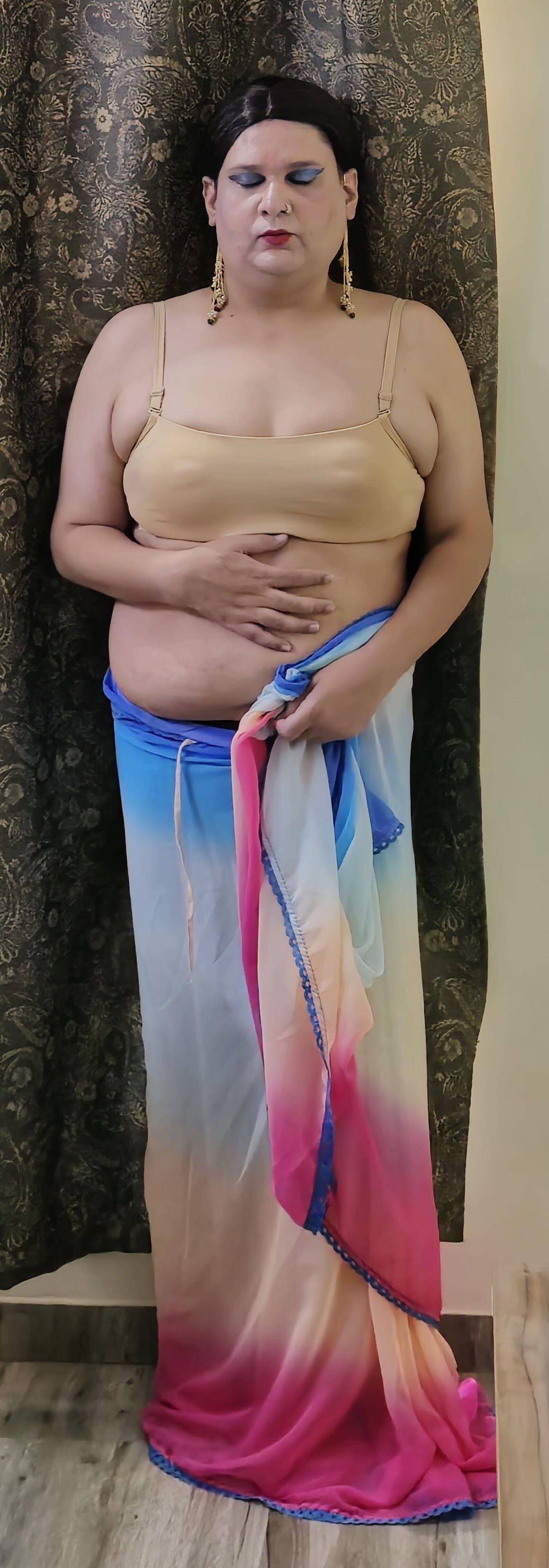 Travesti Monica M Sentindo -se Slutty
