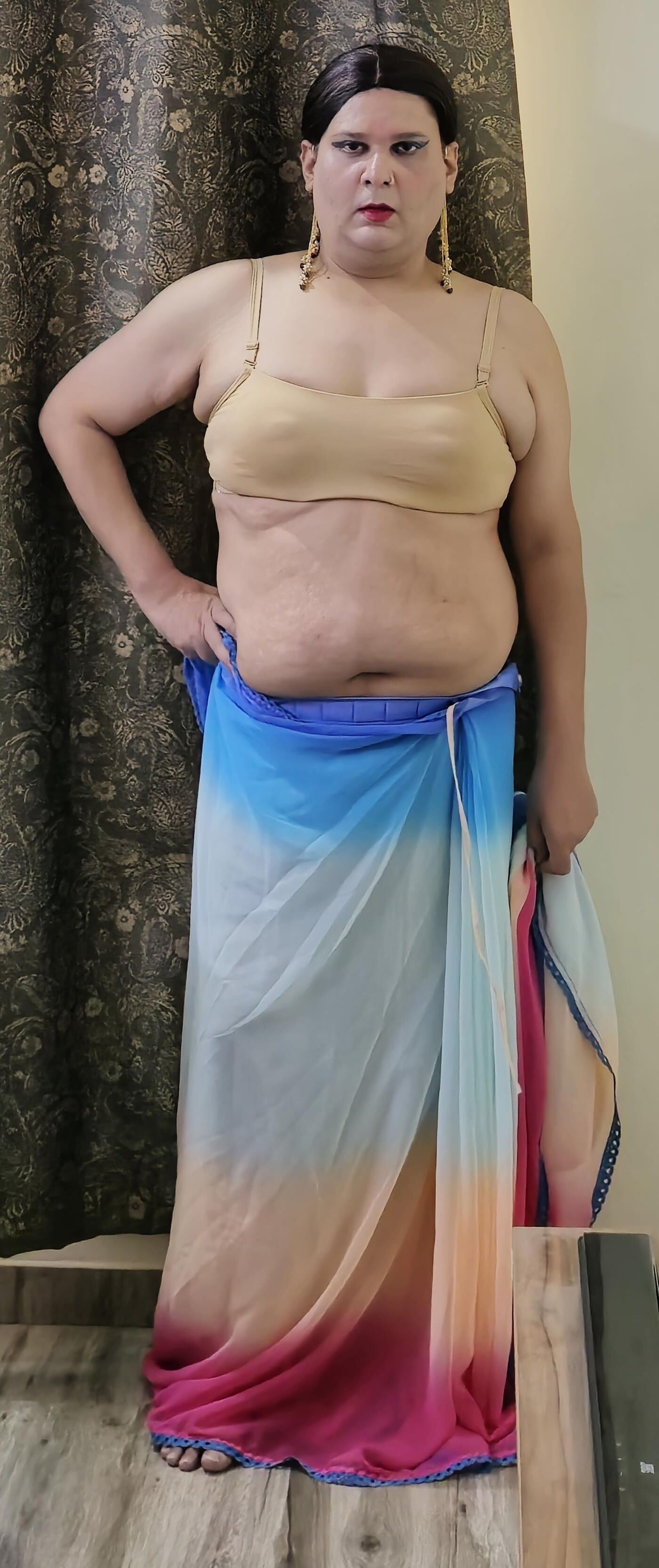 Travesti Monica M Sentindo -se Slutty