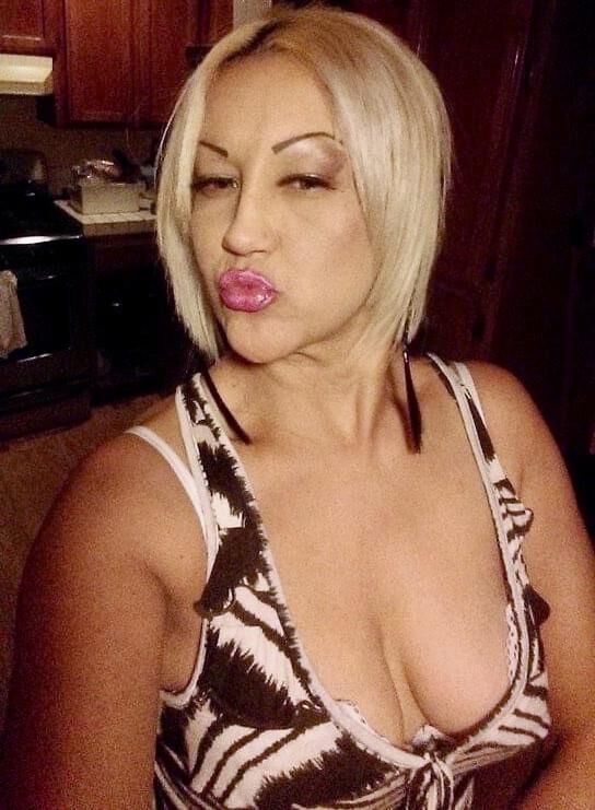Rosie Hoodrat Latina Puta
