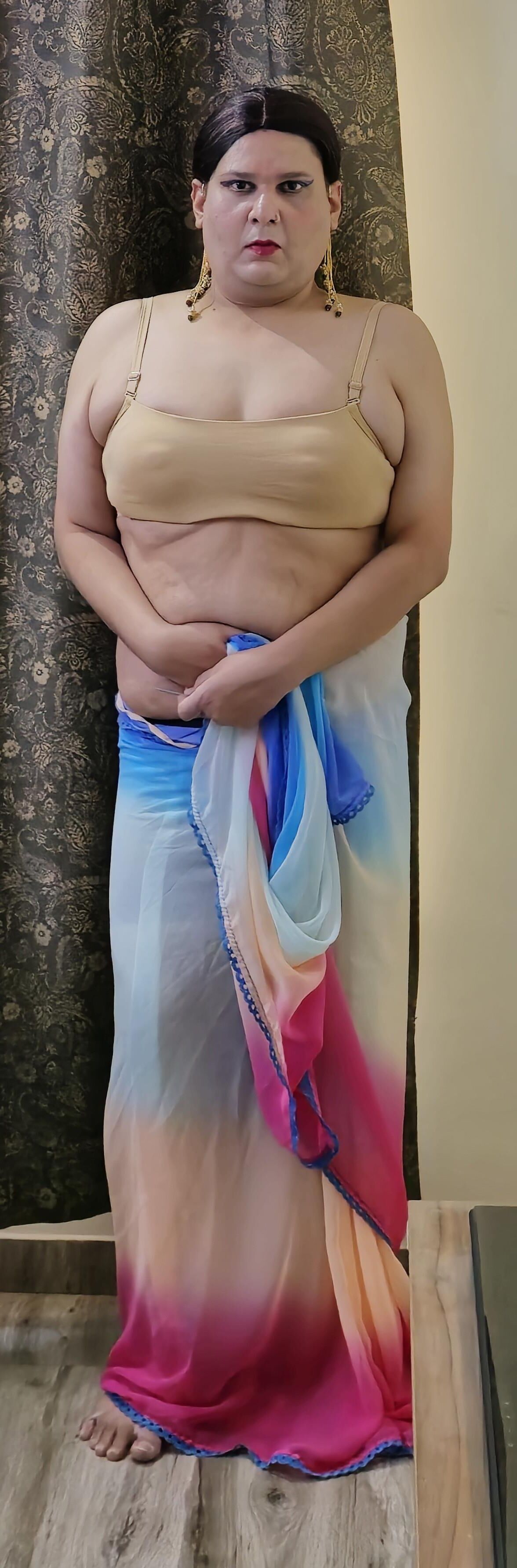 Travesti Monica M Sentindo -se Slutty