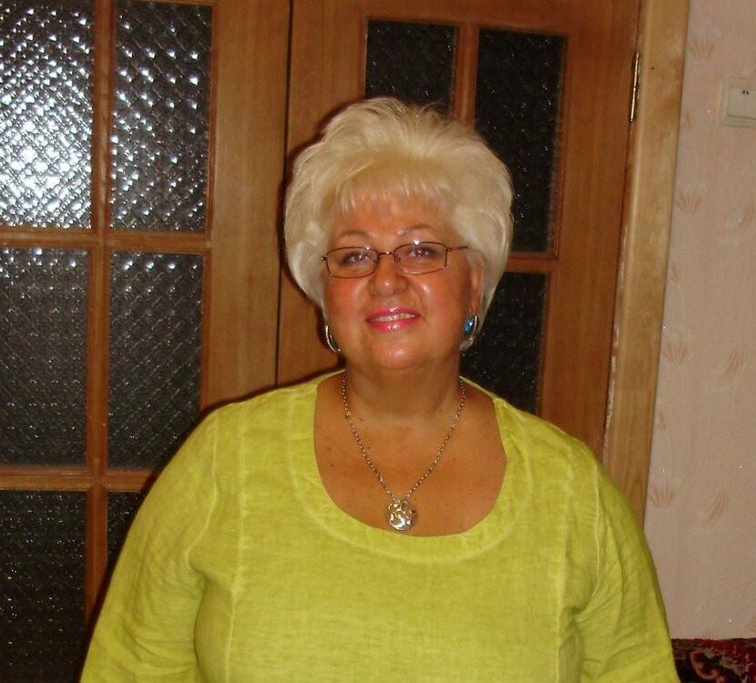 Luda mature blonde with big tits from Minsk, Belarus