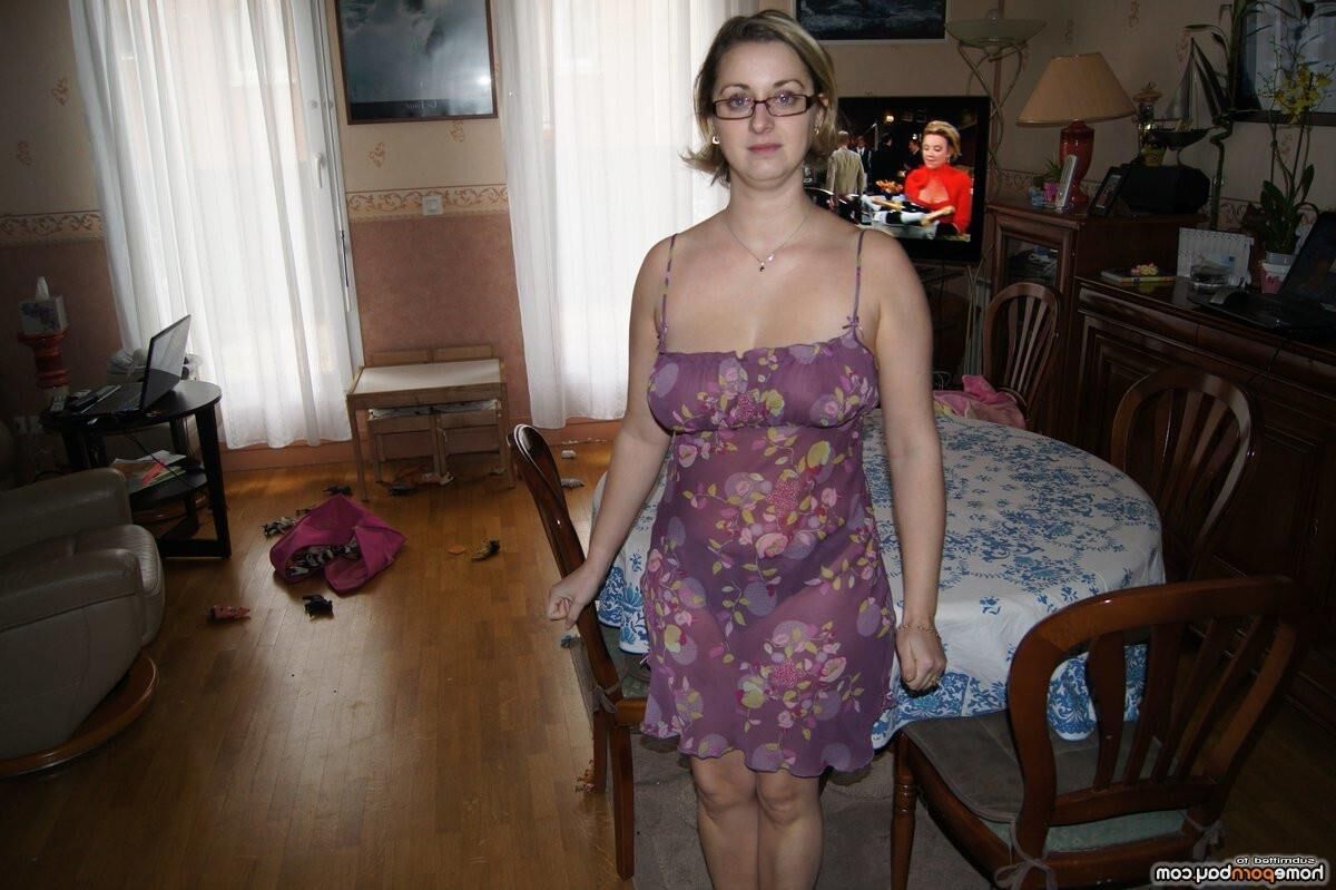 Celine French amateur milf with glasses