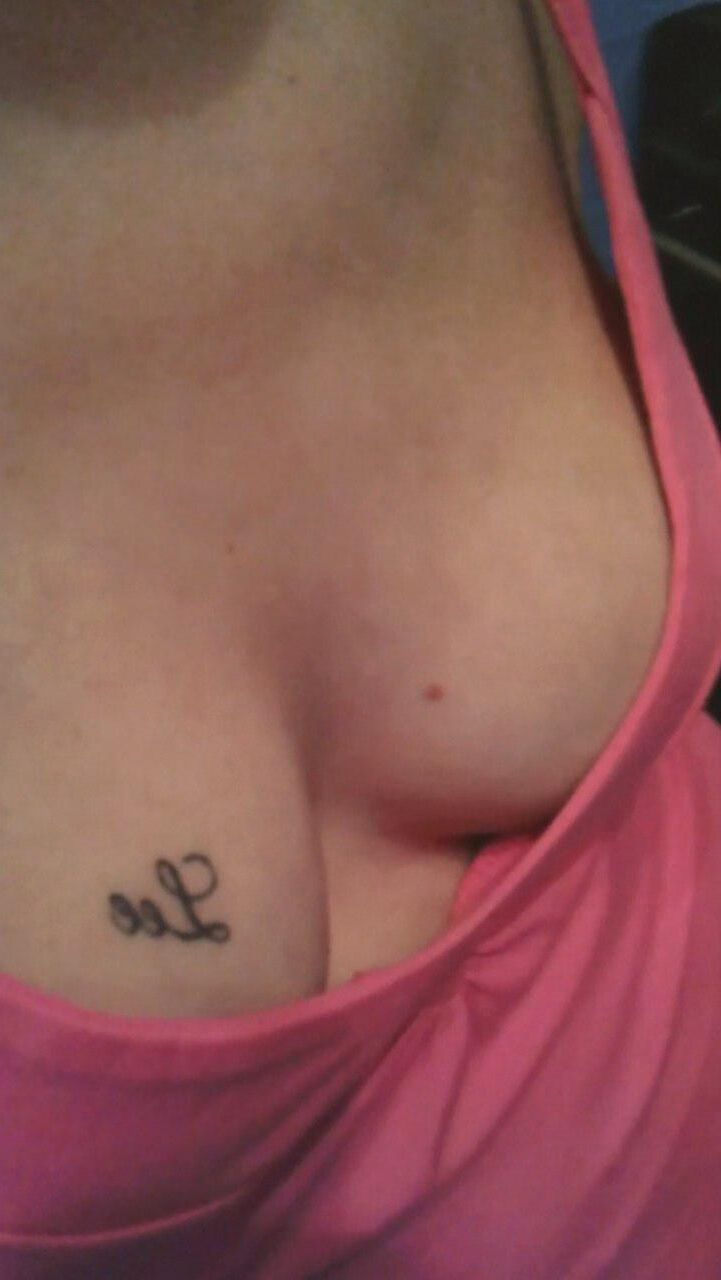 My f sexy milf wants to be a internet whore 