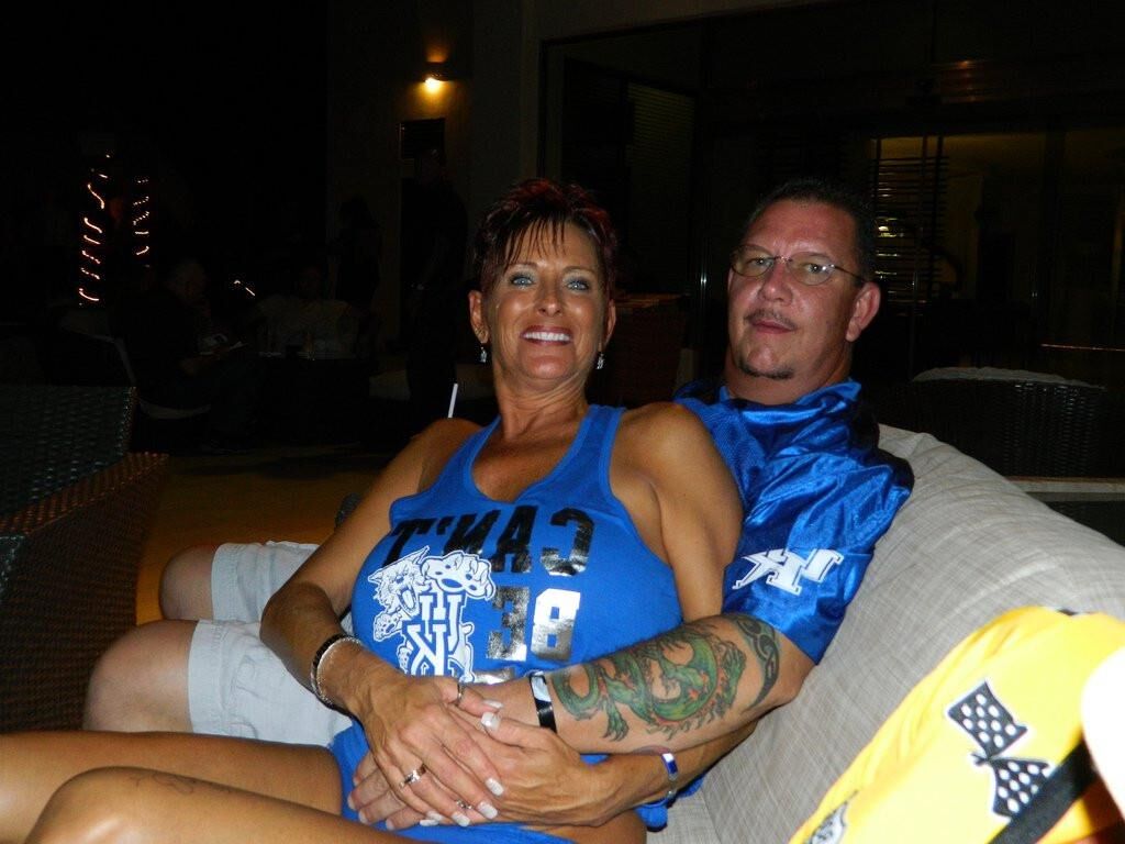 Slutwife Vicki из KY