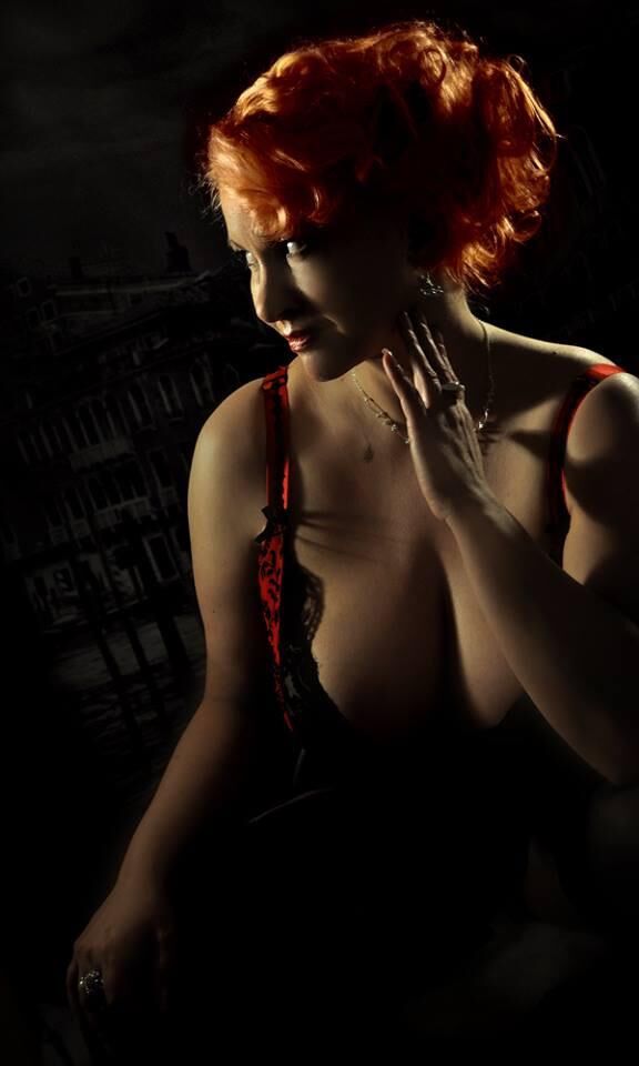 Madleina German Huge Tits Model