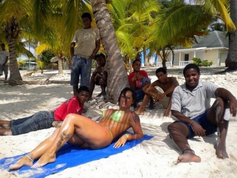 Beach girls