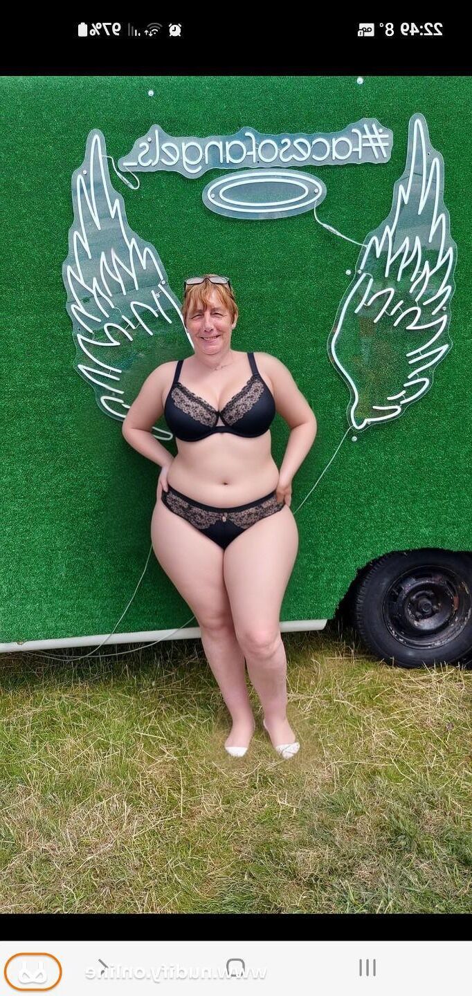 Lingerie madura, da gata