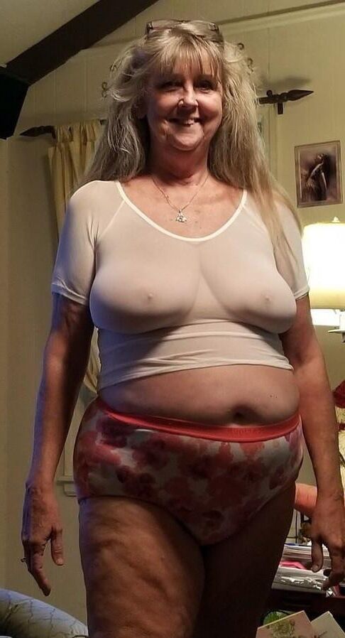 Cute GILF Debbie