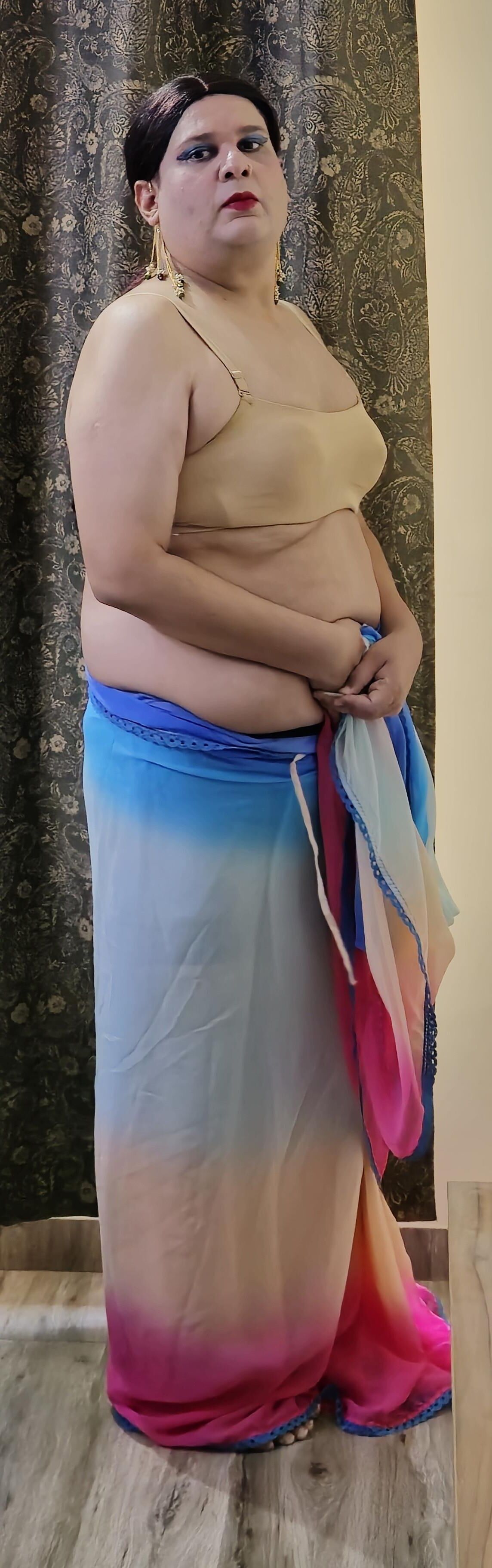 Travesti Monica M Sentindo -se Slutty