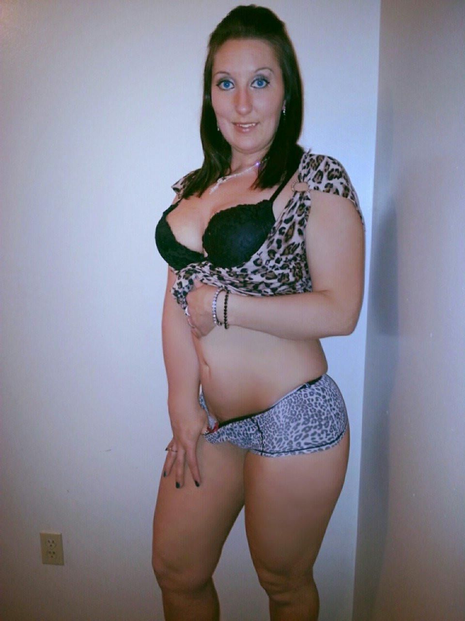 Milfs and mothers 