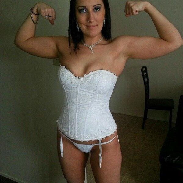 Milfs and mothers 