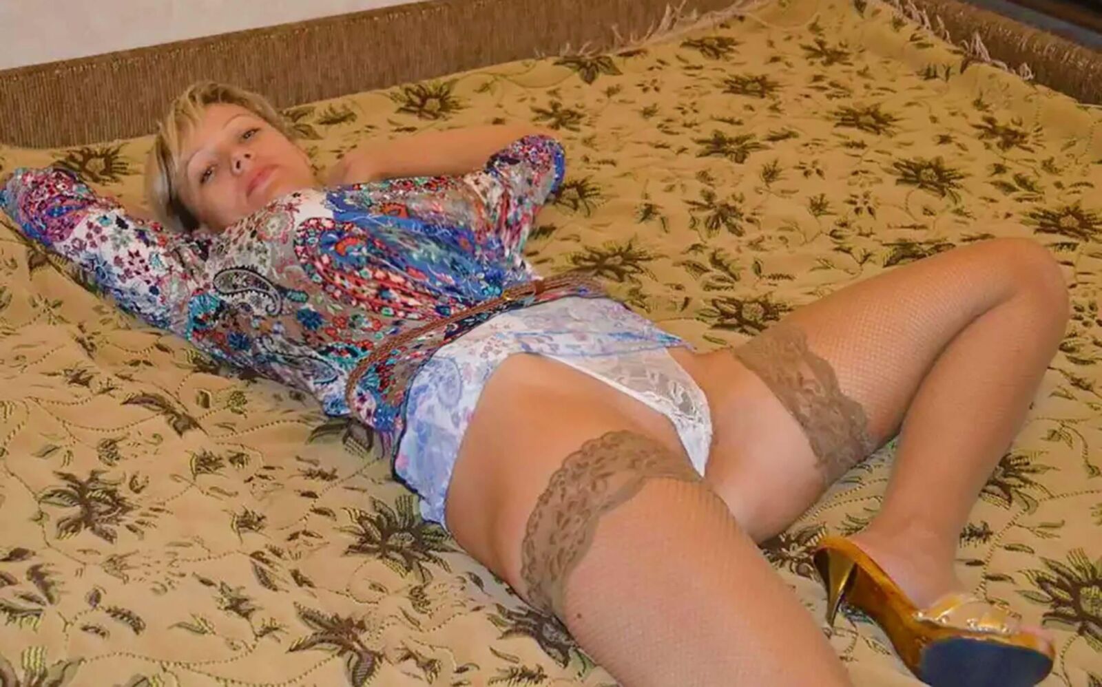Anastasias russian Wifes at Home 