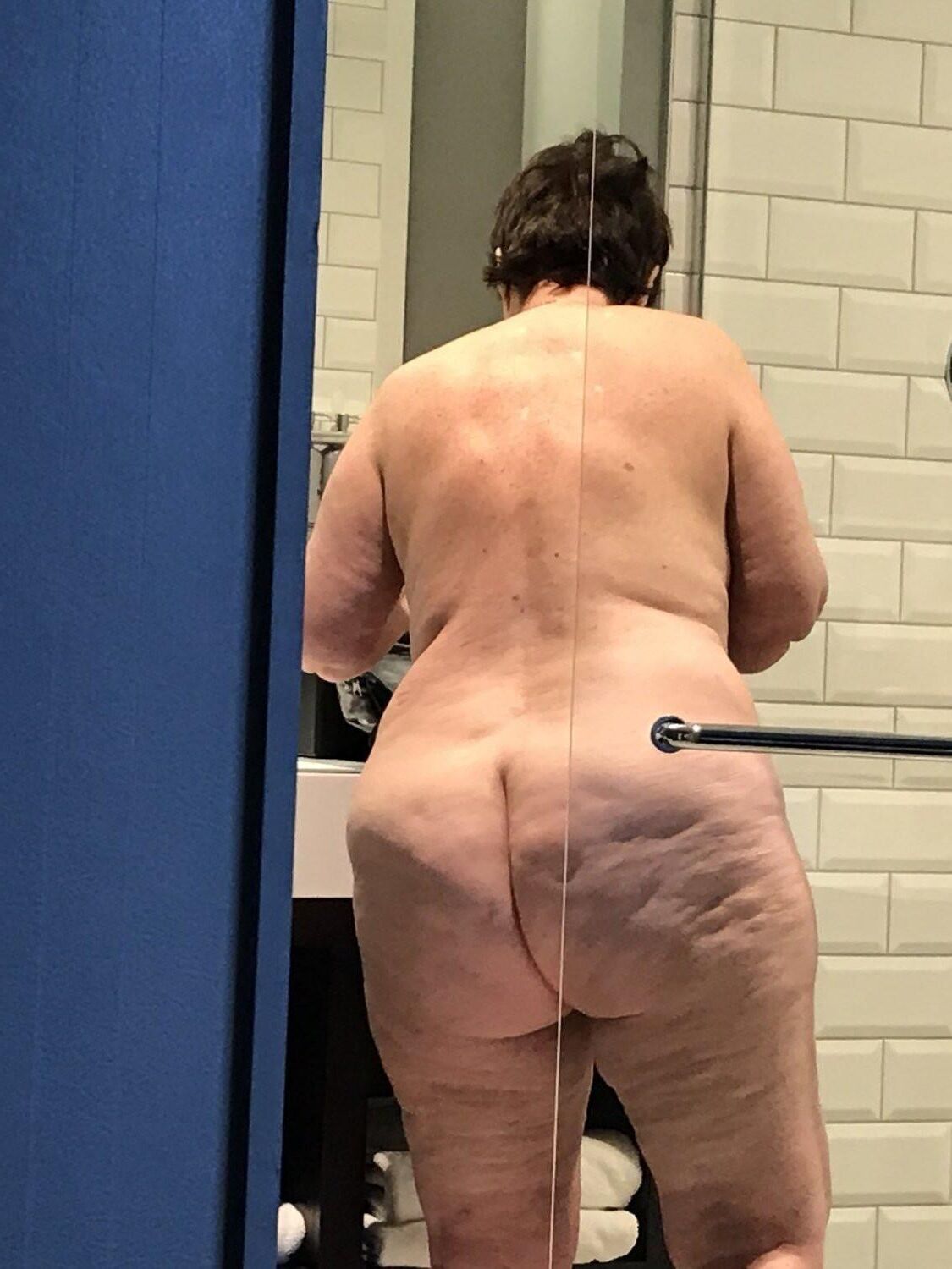 Mature BBW Vivian