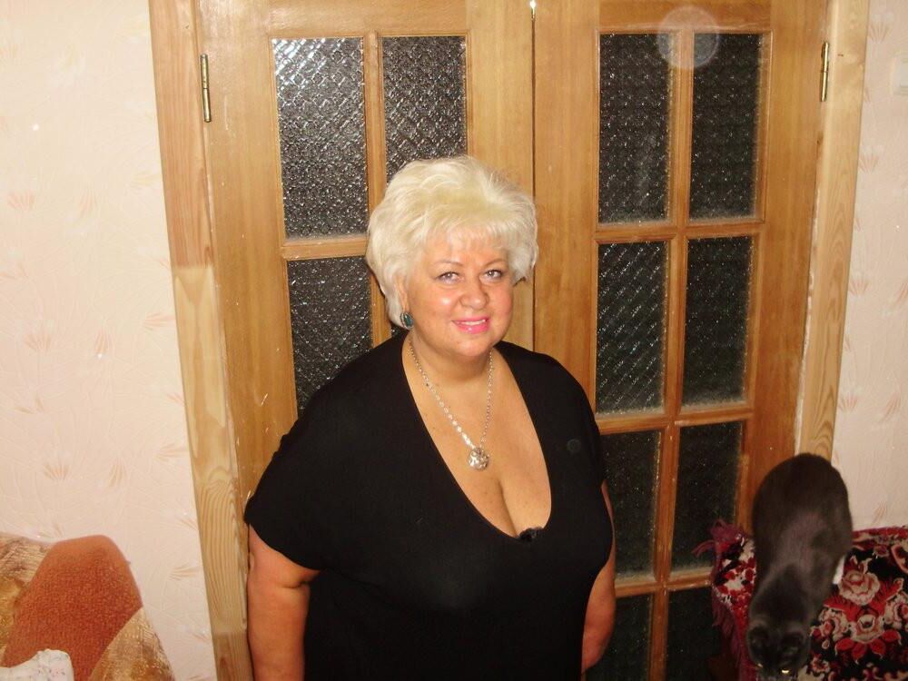 Luda mature blonde with big tits from Minsk, Belarus