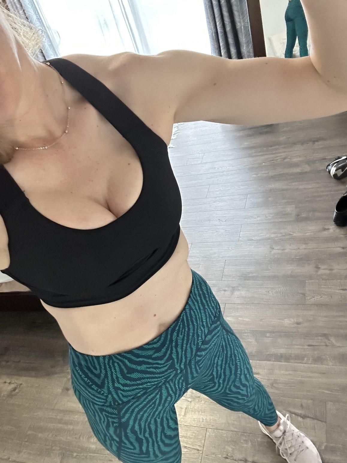 Big Nipple Milf
