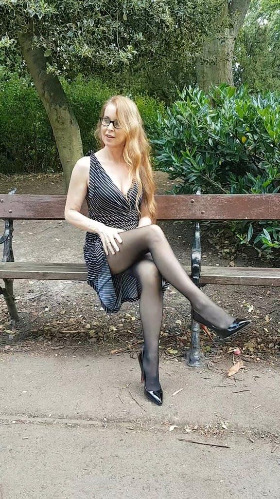 Eu gosto quando mamãe usa meia -calça