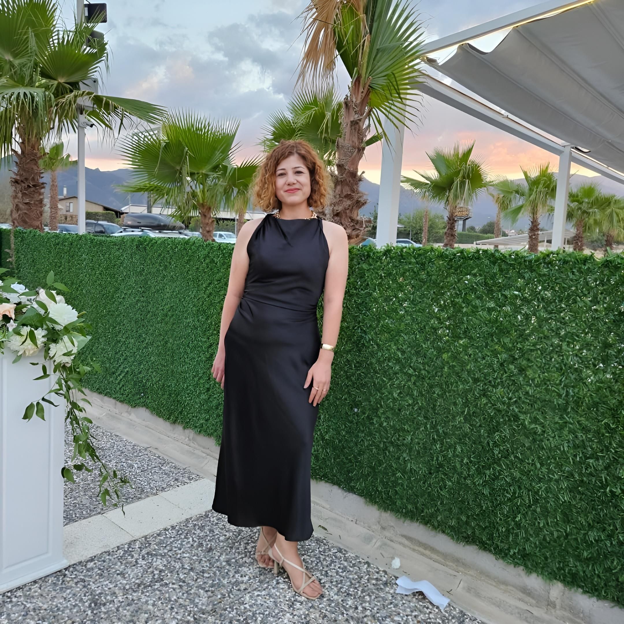 Türkische reife Dame Bilder