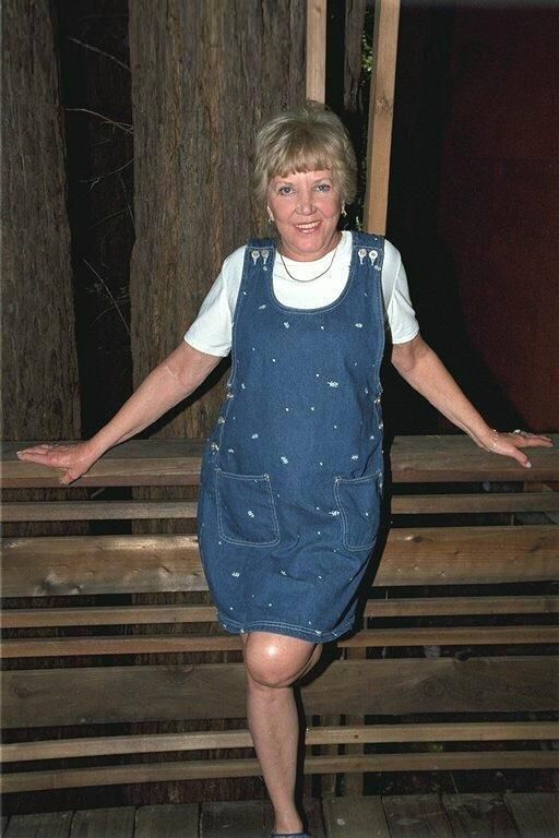 Slutty Amateur Gilf Elenor
