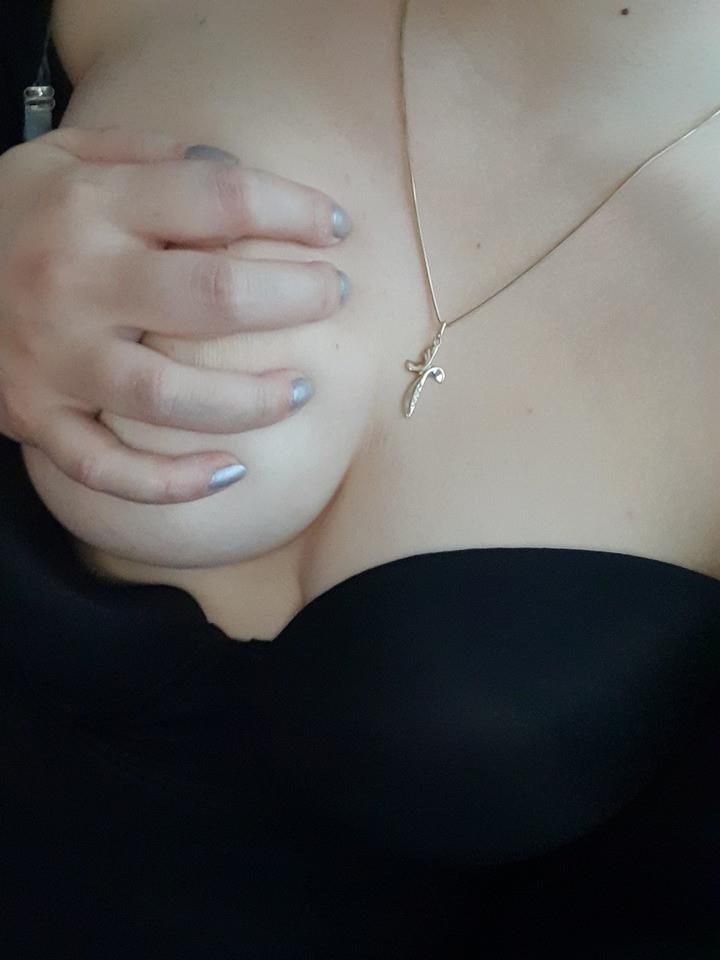 yo elegante milf