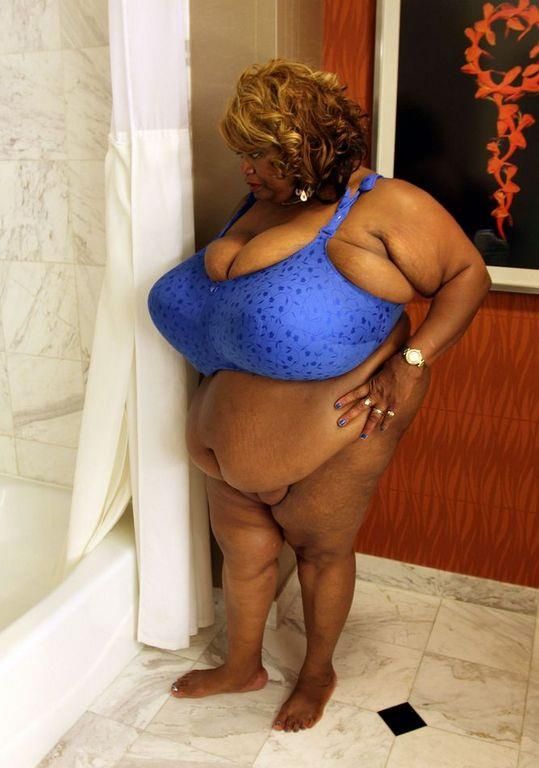 L'amour des grands seins Norma