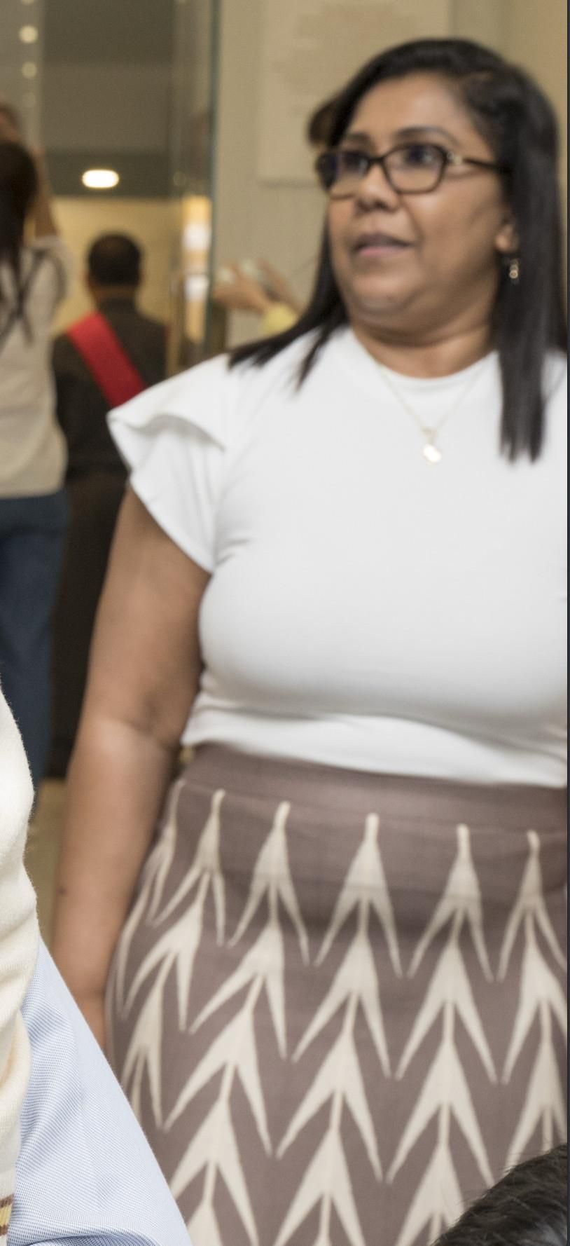 Big Boobs Church Milf Salope