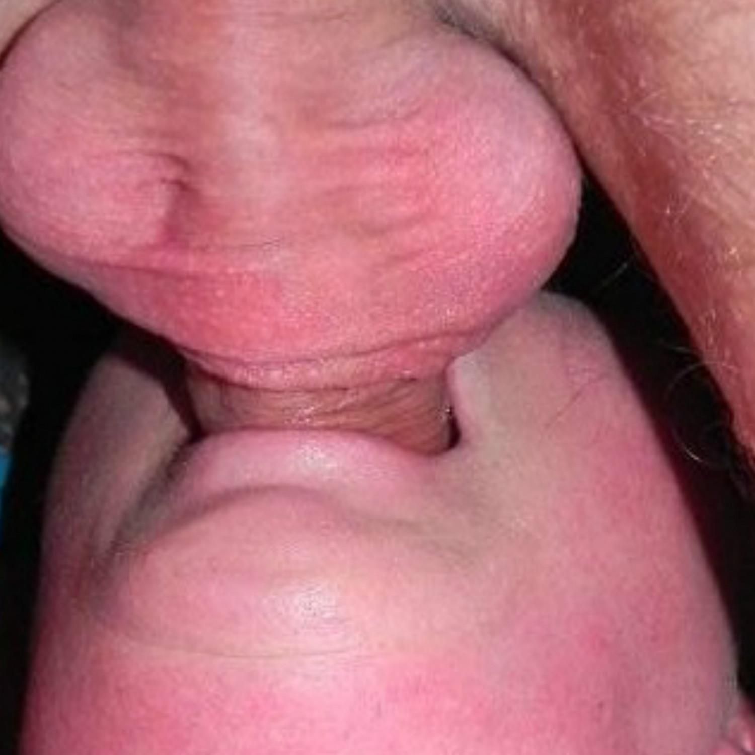 Busty Chubby Swiss Salope épouse Pernilla