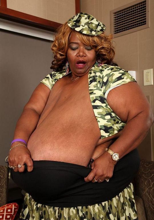 L'amour des grands seins Norma