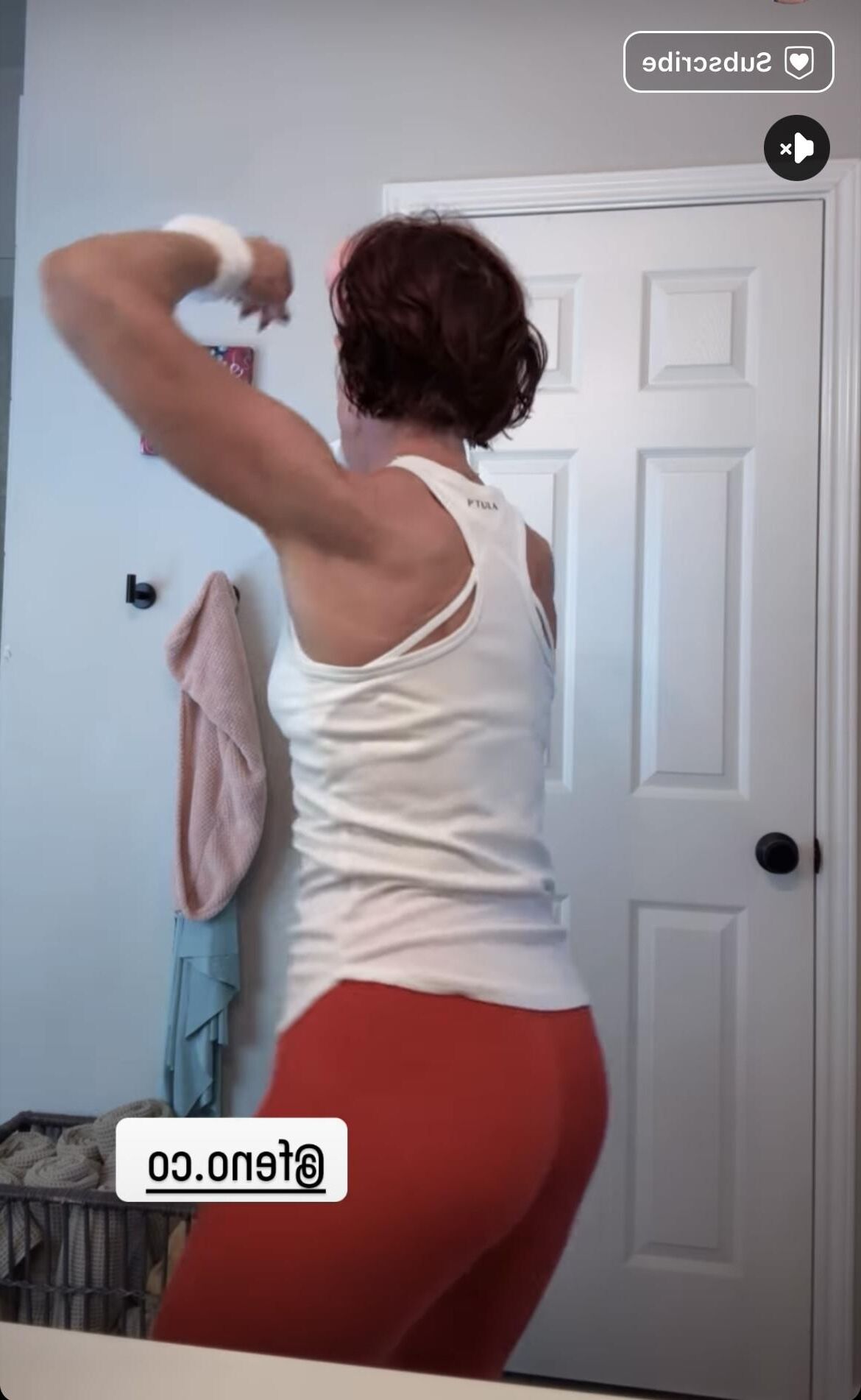 Sandi Krakowski Ass