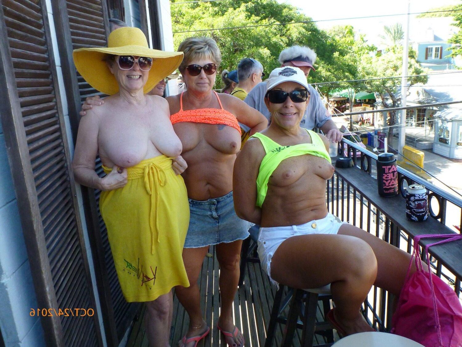 Alabama Biker Hotwife Louise