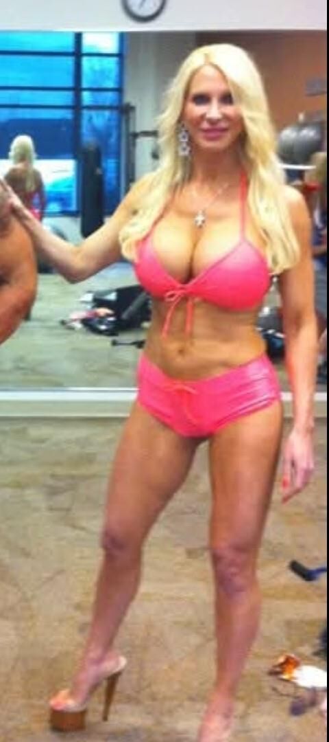 Ultimate Real Bimbo Milf Mom 