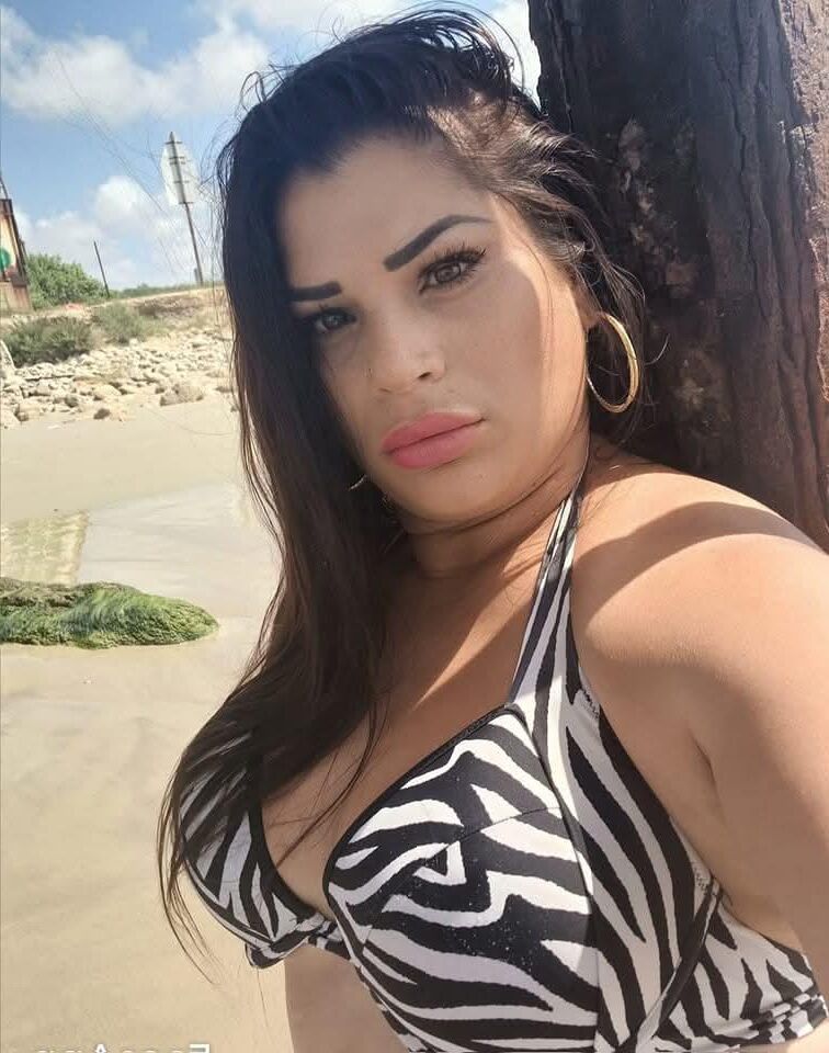 Divorced Israeli MILF REUT