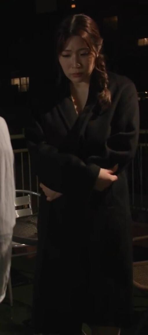 Jav esposa necesitada